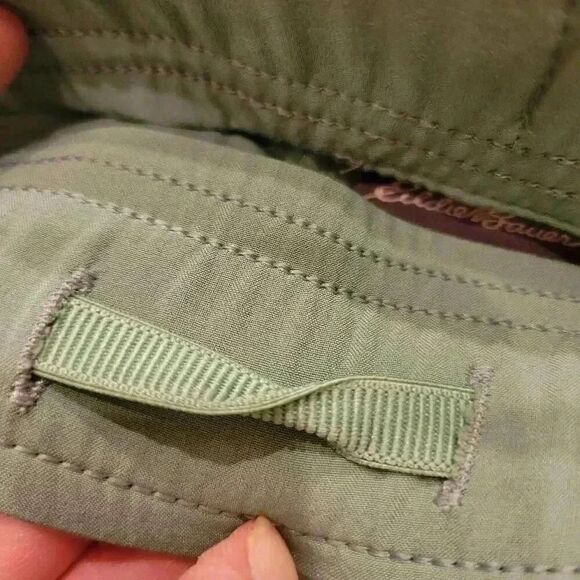 Eddie Bauer Women's Green Poly/Spandex Christine Skort - Picture 13 of 13